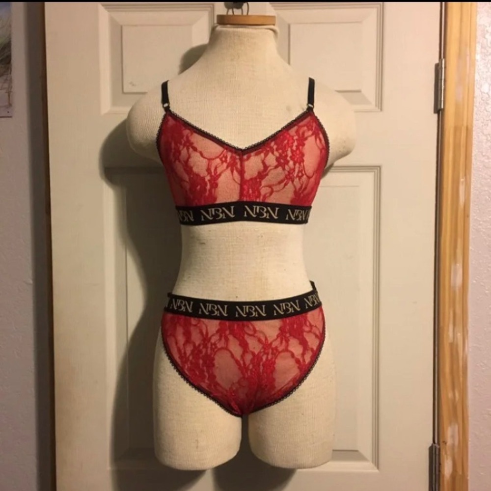 Nudes by Nikki set